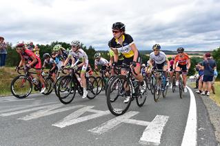 Stage 4: Élise Delzenne (Velocio-SRAM) climbing the “Hanka-Berg” around Zeulenroda